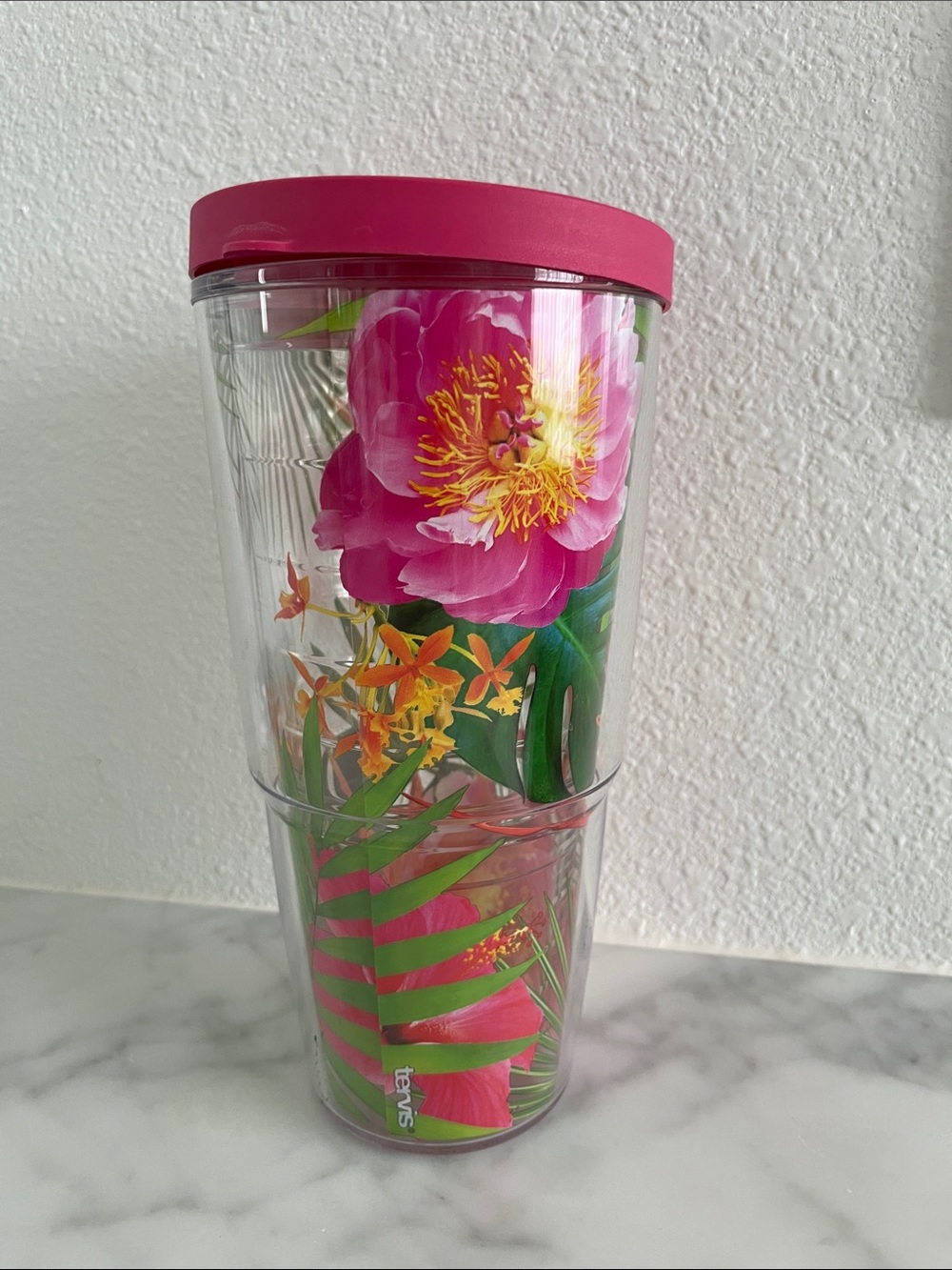 Tervis Gerbera Daisies Made in USA Double Walled Insulated Tumbler